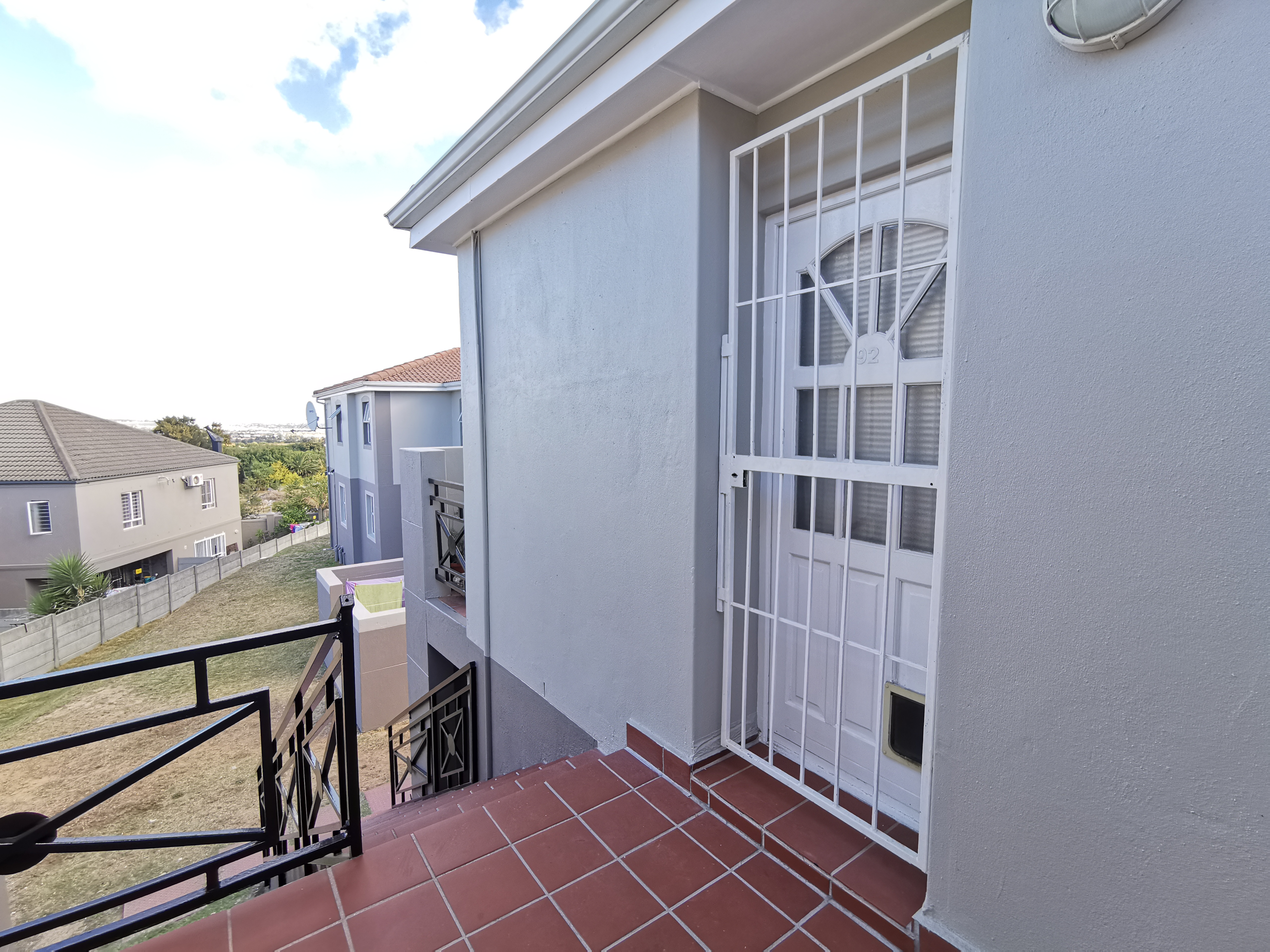 2 Bedroom Property for Sale in Vredekloof Heights Western Cape